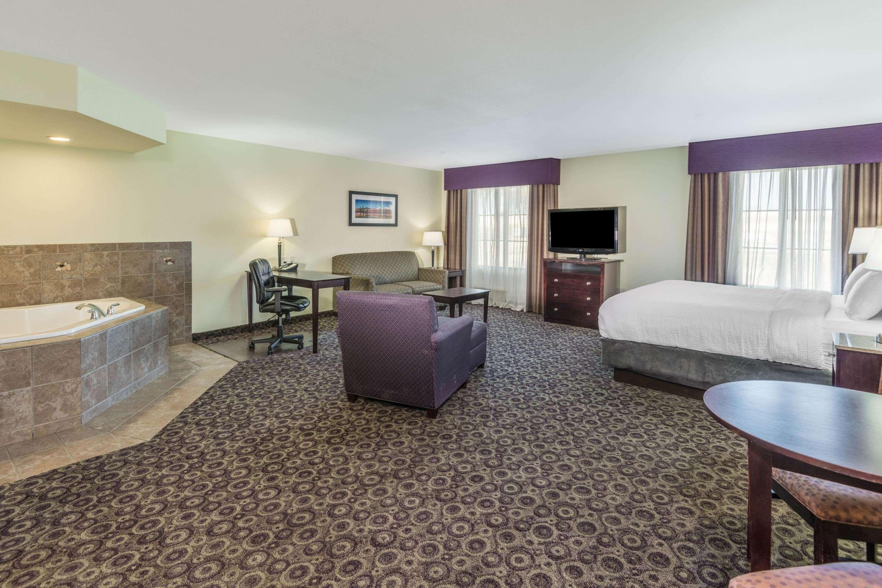 La Quinta By Wyndham Las Vegas Airport South Exterior photo
