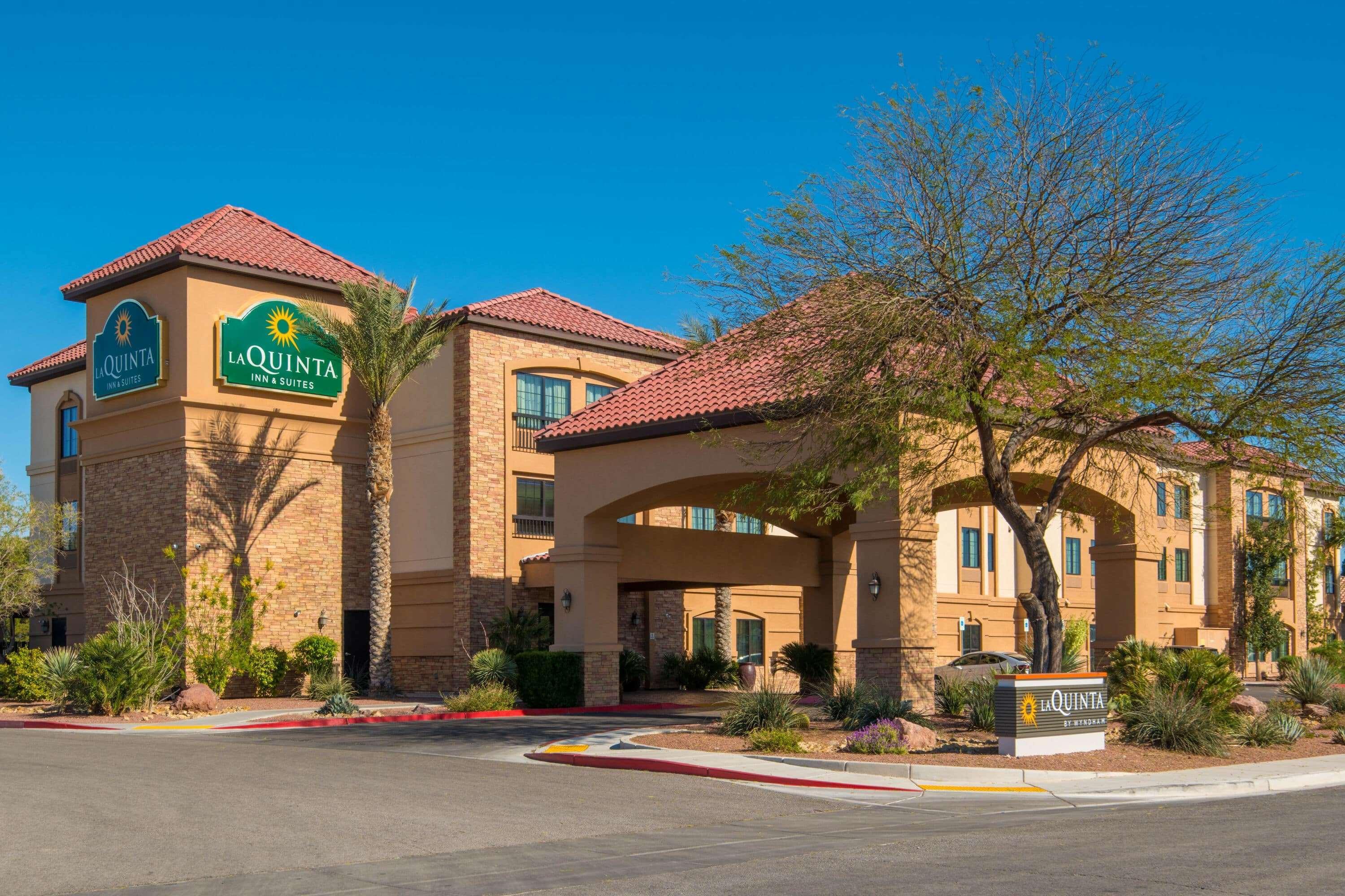 La Quinta By Wyndham Las Vegas Airport South Exterior photo